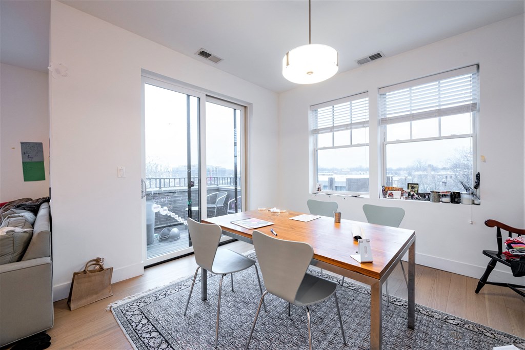 Elegant Dining Area at Wilmette 1121, Illinois, 60091