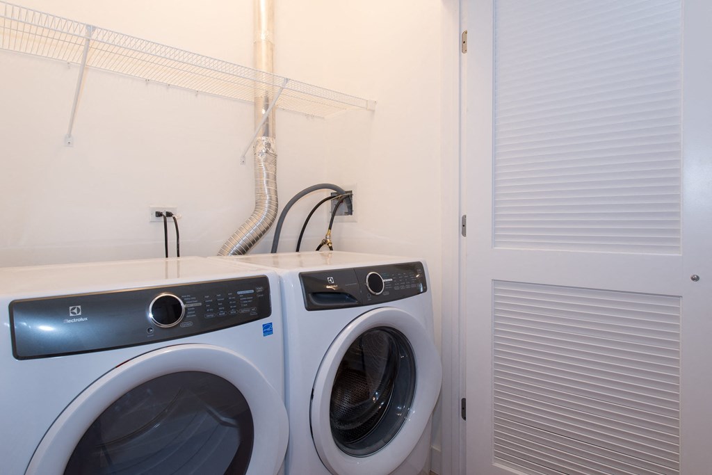 HIGHPOINT Albany Park On Kedzie