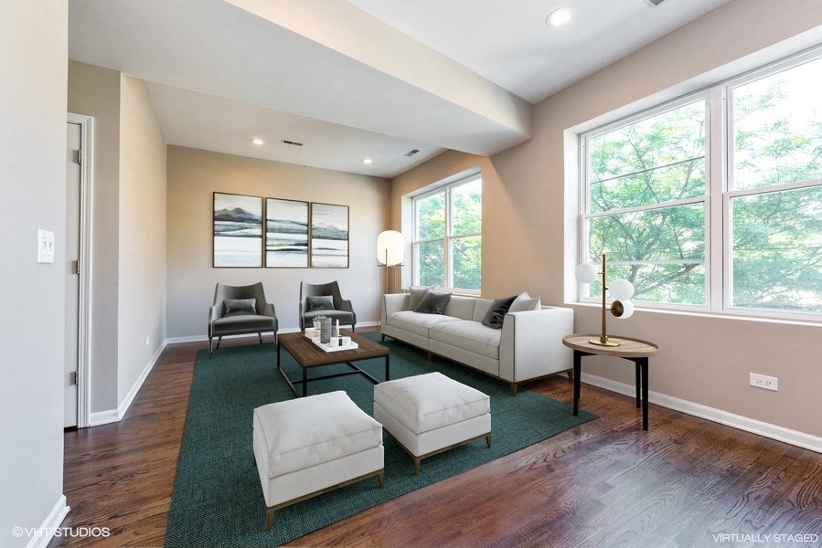 Beautiful floors and large windows