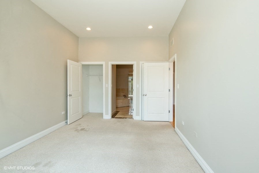 Bedroom with a large closet - 2 Bedroom