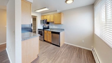 1190 South Bellaire Street 2 Beds Apartment for Rent - Photo Gallery 1