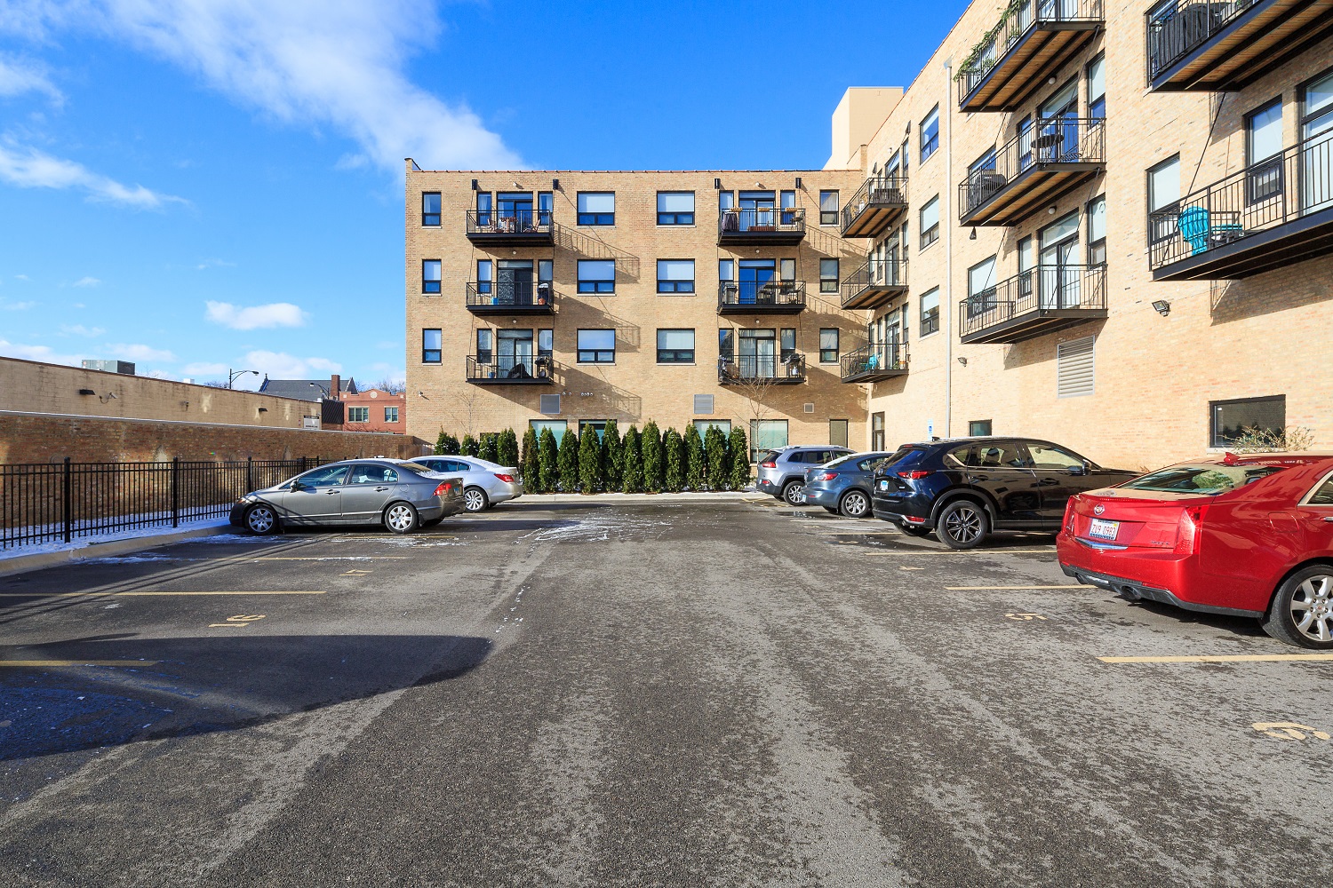 Parking at Broadway Place