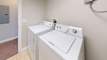 Washer Dryer in-unit