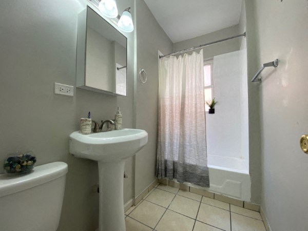 Bright bathroom with tub