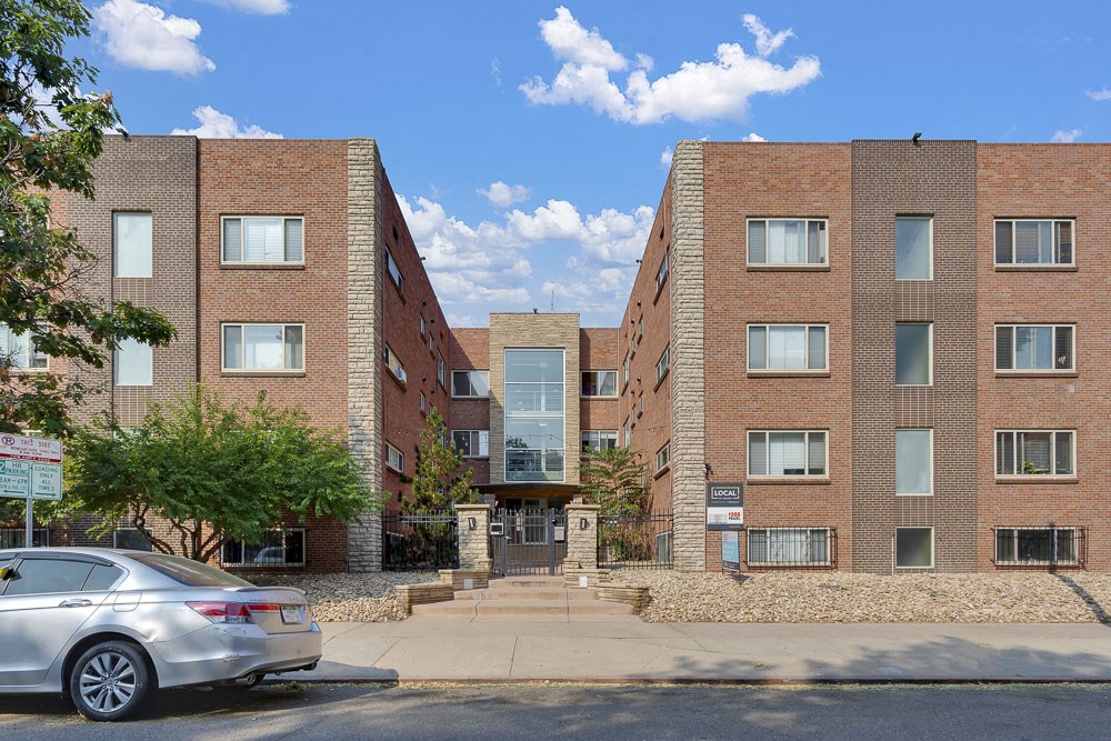 Welcoming exterior of 1335 E Pearl