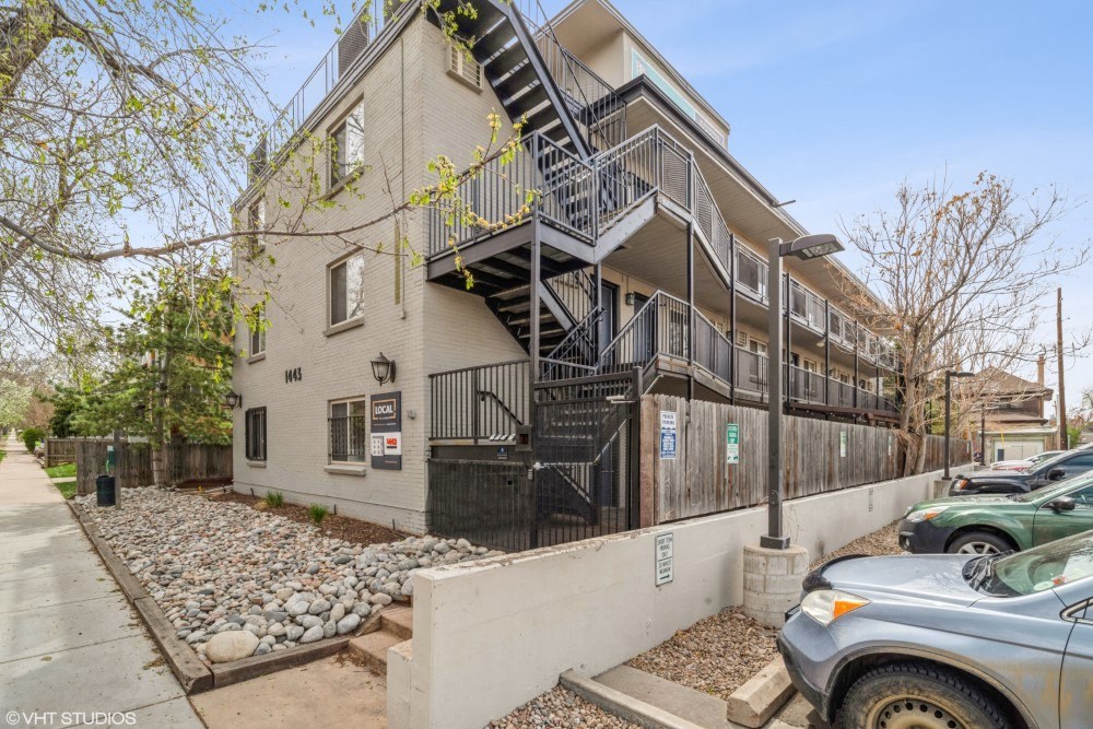 1443 Elizabeth Exterior