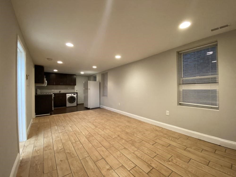 Large living space with plenty of room for large furniture