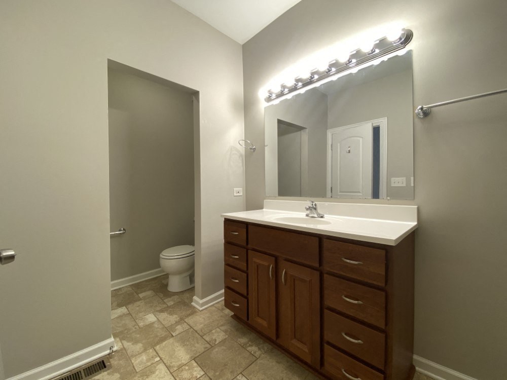 2nd Bathroom with vanity storage - 3 Bedroom 2 Bath