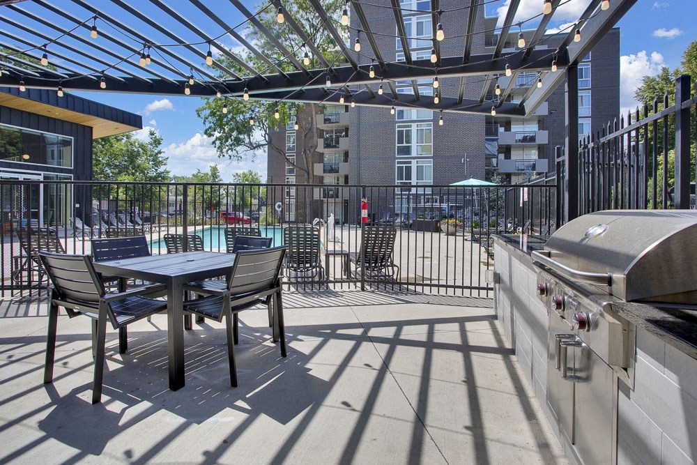 Enjoy the grills poolside