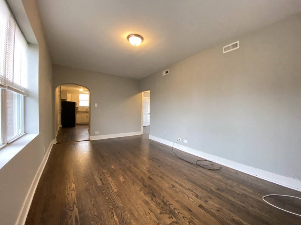 Neutral color palette and gorgeous wood flooring - 3 Bedroom
