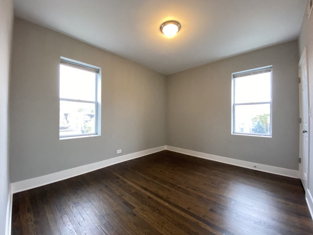 3rd Bedroom with lots of natural lighting - 3 Bedroom