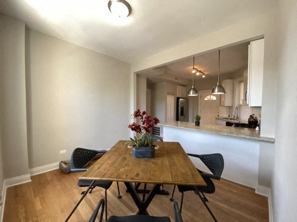 Specious dining area the kitchen