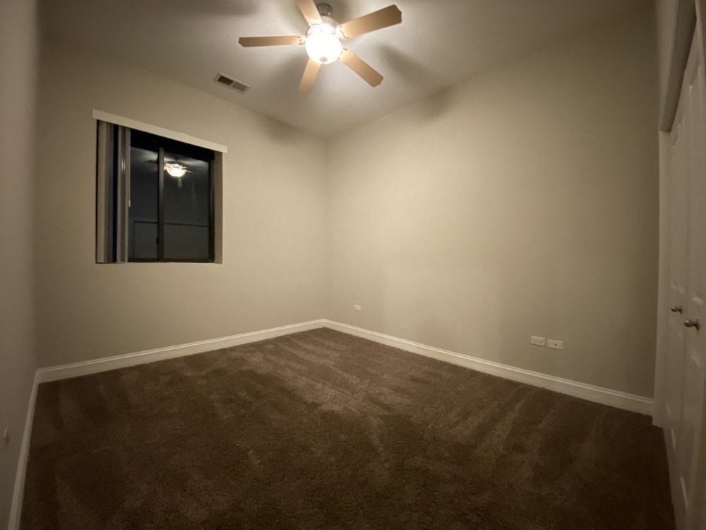 Nice window to allow lots of natural lighting in the bedroom - 3 Bedroom