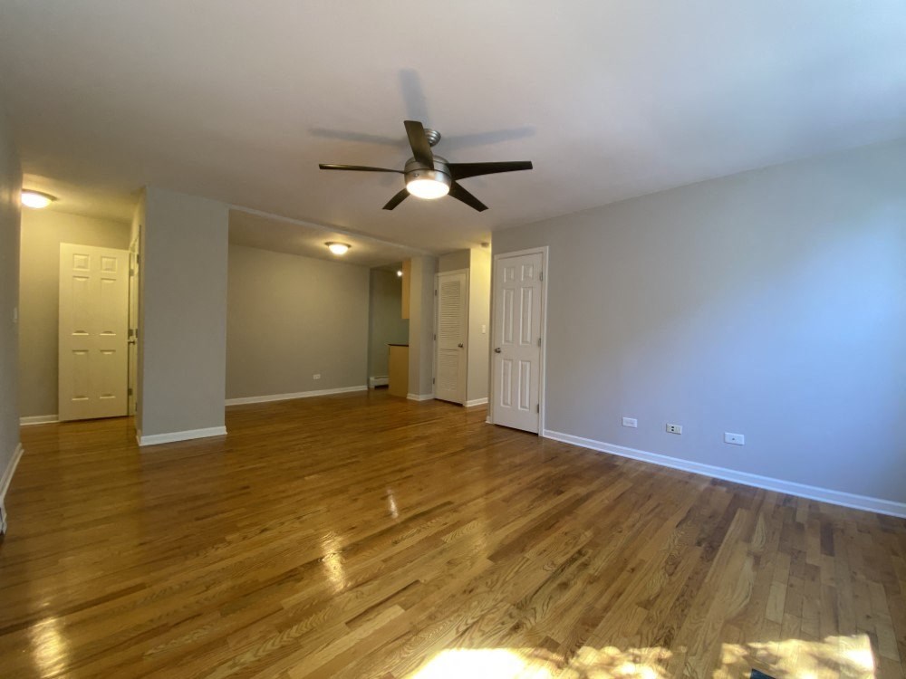 Spacious layout - Large One Bedroom