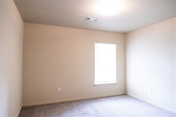 Hallmark At Garden Parkway