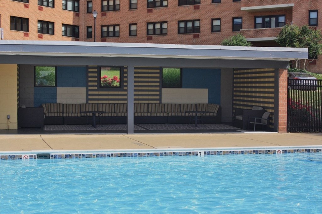 Pool deck pavilion at Bridgeyard in Alexandria, VA