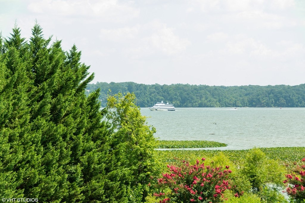 Gorgeous water views at Bridgeyard in Alexandria, VA