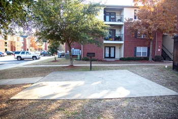 Hallmark At Garden Parkway