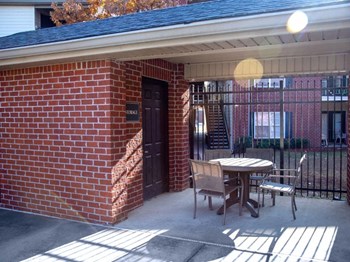 Hallmark At Garden Parkway