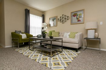 Living room area with plush carpeting Living room area with plush carpeting - Photo Gallery 6