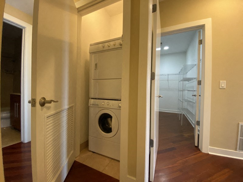 Stackable washer and dryer