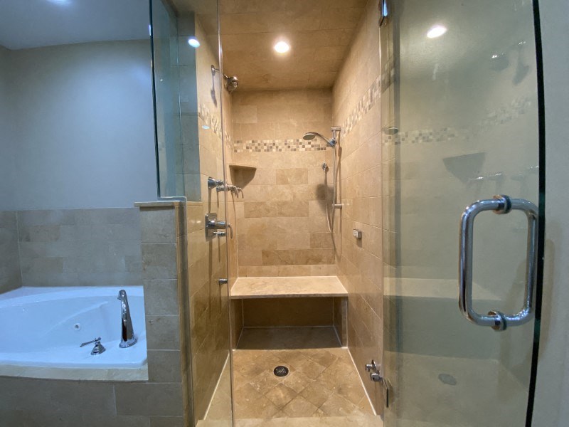 Gorgeous walk-in shower