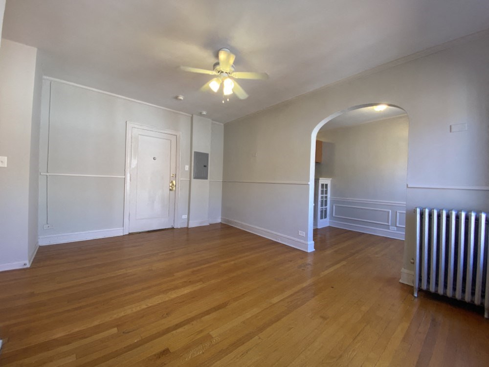 Spacious layout - Helen Dunbar Studio