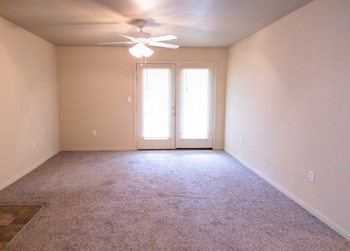 Hallmark At Garden Parkway