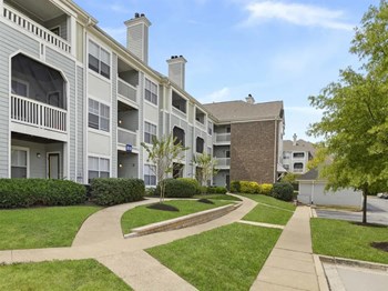 Beautifully landscaped & maintained grounds 8500 Summit View Rd 1-3 Beds Apartment for Rent - Photo Gallery 4
