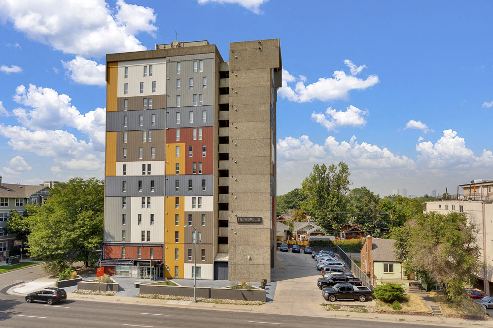 Parking at Metropolis