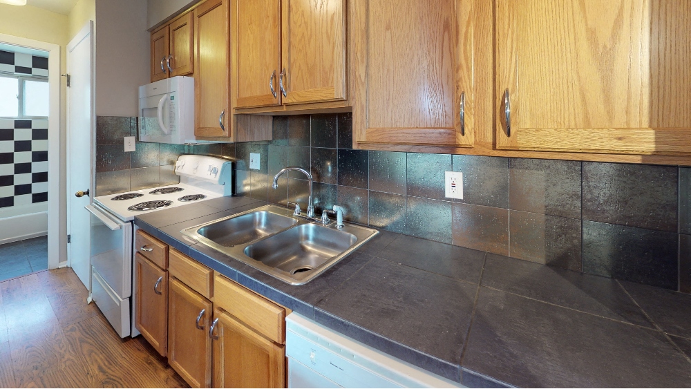 Kitchen storage space
