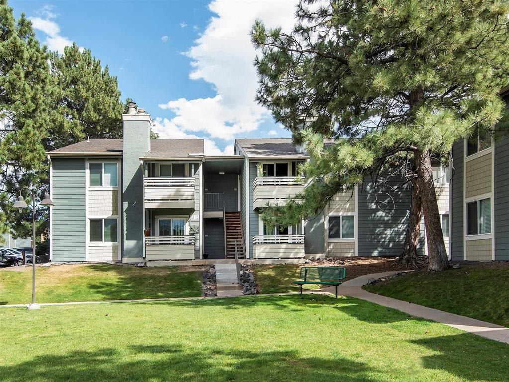 Exterior building at Avery Park in Englewood, CO