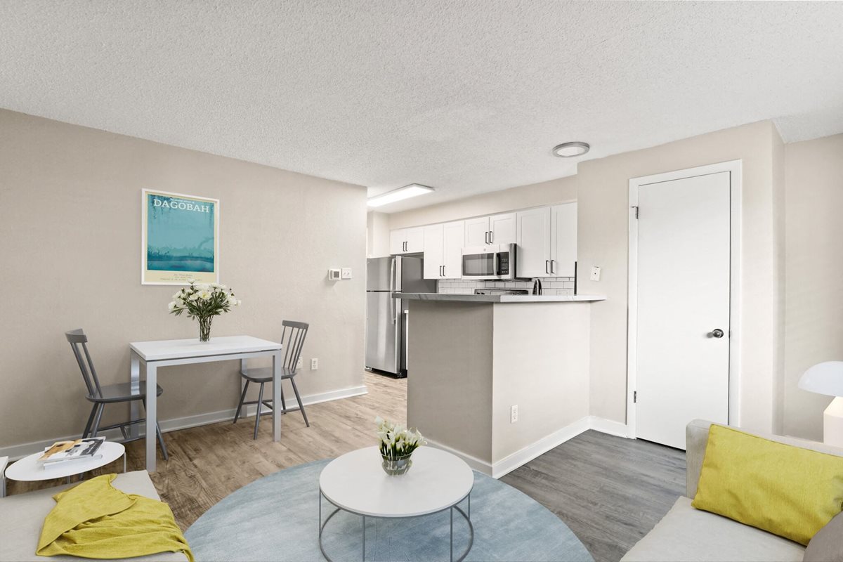 1443 Elizabeth Apartments