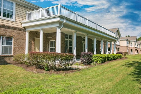 Well maintained exterior building