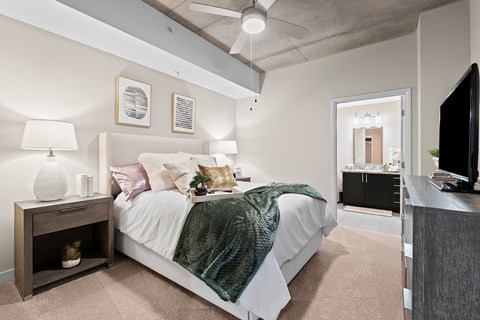 77 12Th Street NE. Studio-2 Beds Apartment for Rent