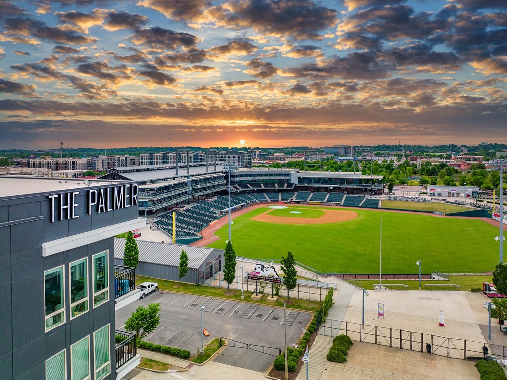 The Palmer Parkside Living Space Near UAB and Downtown Birmingham