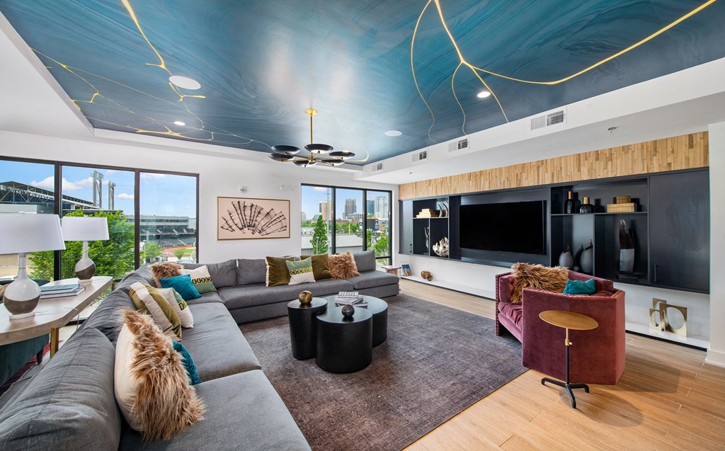 The Palmer Parkside Living Space Near UAB and Downtown Birmingham