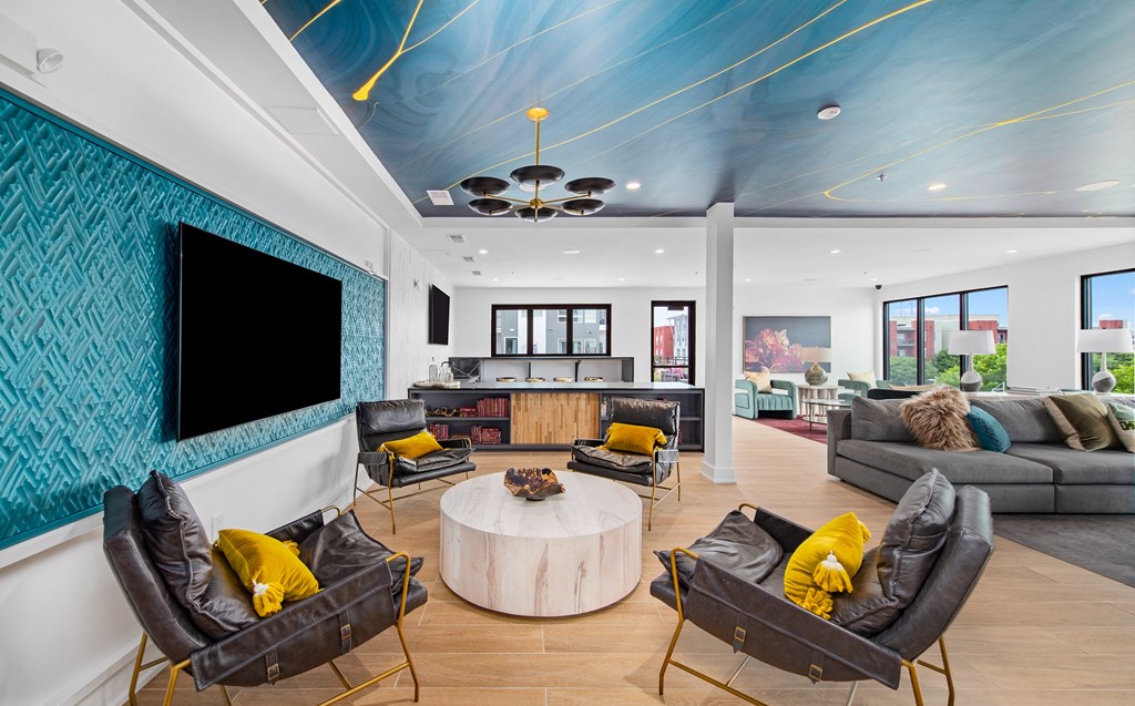 The Palmer Parkside Living Space Near UAB and Downtown Birmingham