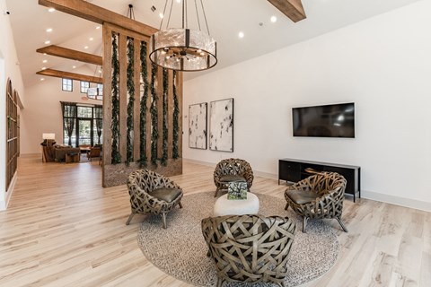 The Watts Hampton Cove