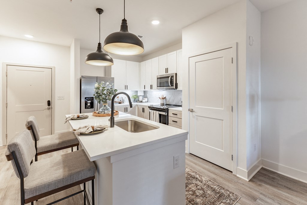 The Watts Hampton Cove