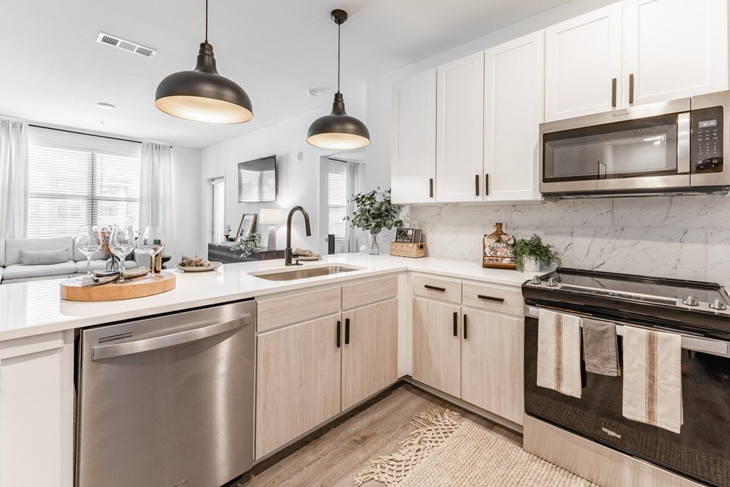 The Watts Hampton Cove