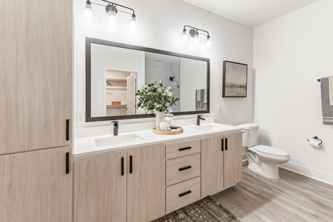 The Watts Hampton Cove