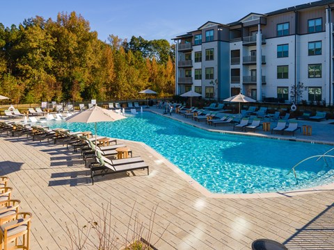 The Watts Hampton Cove