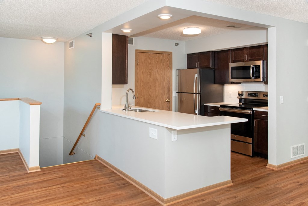 1 bedroom open kitchen