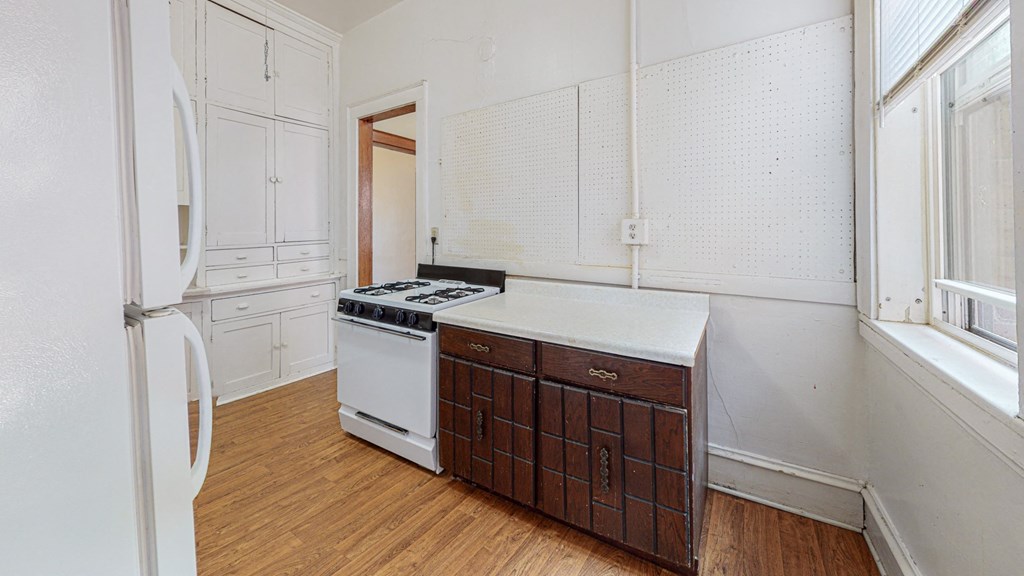 Sibley_3br_full kitchen