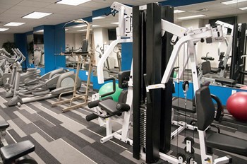 State Of The Art Fitness Center State Of The Art Fitness Center at Calhoun Towers, Minneapolis - Photo Gallery 4