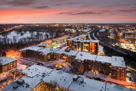 City And Mountain View  at The Original at West Lake Quarter, Minneapolis