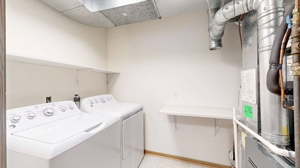 Cedar Pointe Townhomes