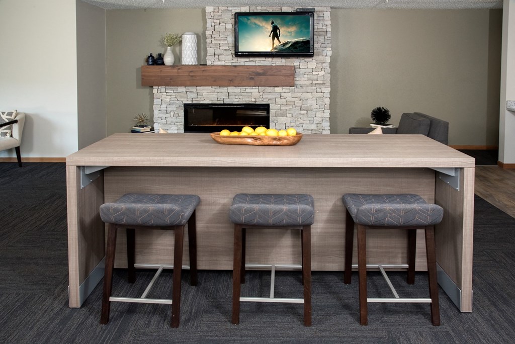 ChaskaPlaceApartments_Chaska_MN_Community Room