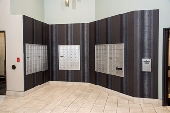 ChaskaPlaceApartments_Chaska_MN_MailArea - Photo Gallery 3